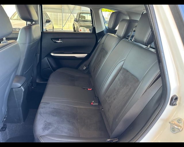 SUZUKI Vitara usata, con Bluetooth