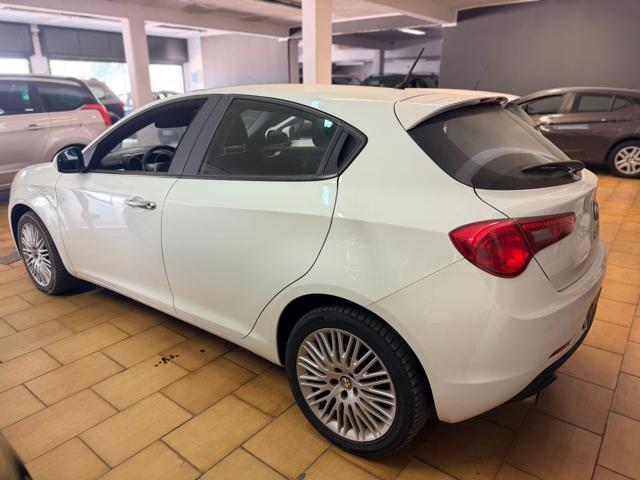 ALFA ROMEO Giulietta usata, con Airbag laterali