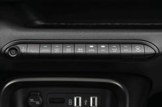 JEEP Avenger usata, con Servosterzo