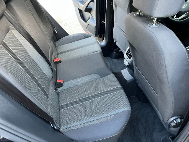 VOLKSWAGEN T-Roc usata 13