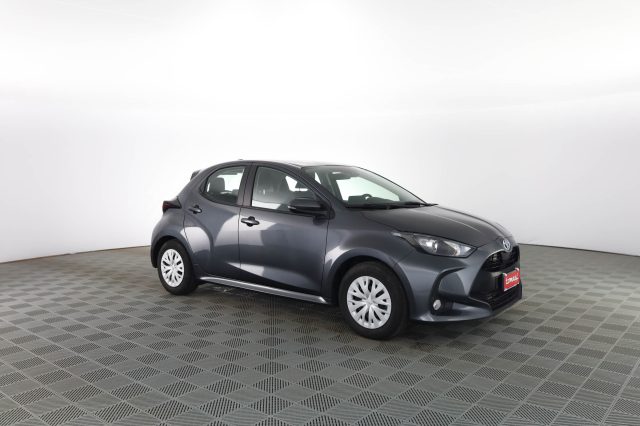 TOYOTA Yaris usata 1