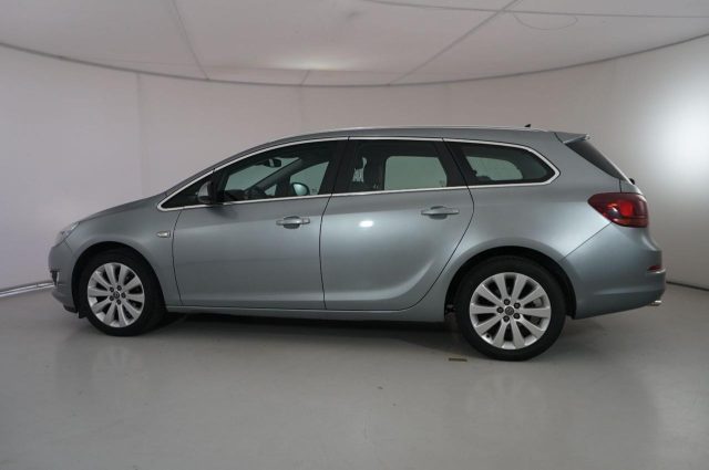 OPEL Astra usata, con Volante multifunzione