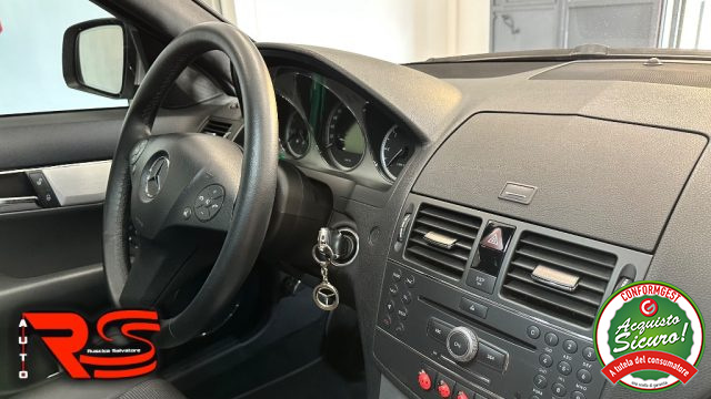 MERCEDES-BENZ C 320 usata, con Sedili sportivi