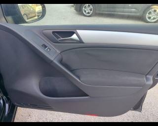 VOLKSWAGEN Golf usata, con Controllo trazione