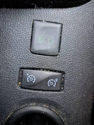RENAULT Captur usata, con Park Distance Control