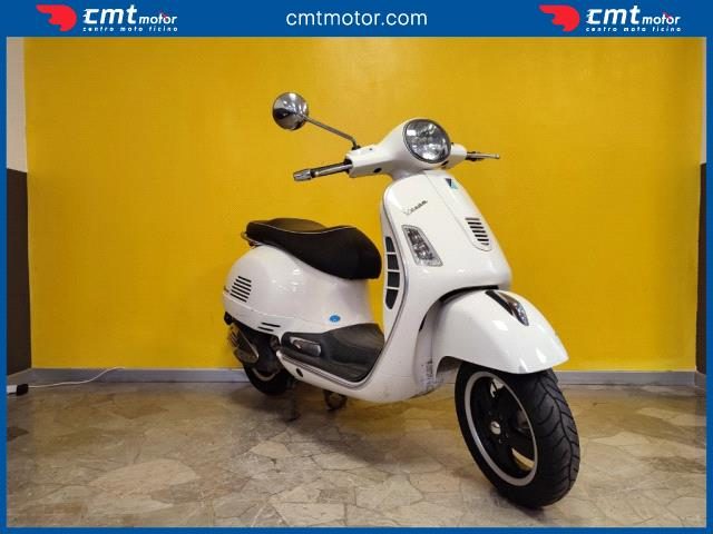 VESPA GTS 300 usata 4
