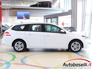 PEUGEOT 308 usata, con Sedile posteriore sdoppiato