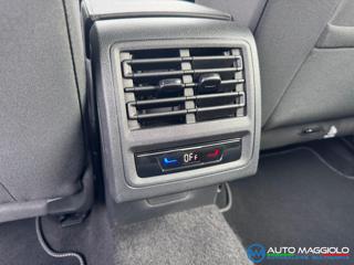 VOLKSWAGEN Golf usata, con Park Distance Control