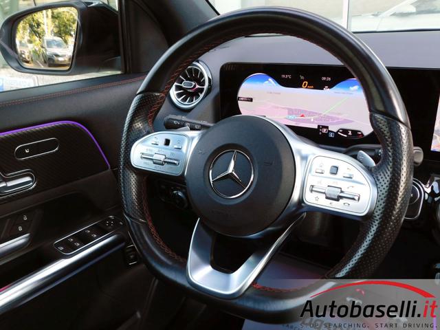 MERCEDES-BENZ GLA 180 usata, con Sensori di parcheggio posteriori