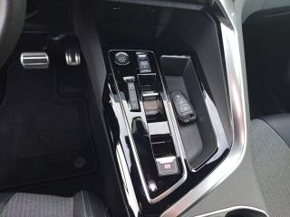 PEUGEOT 3008 usata, con Fari LED