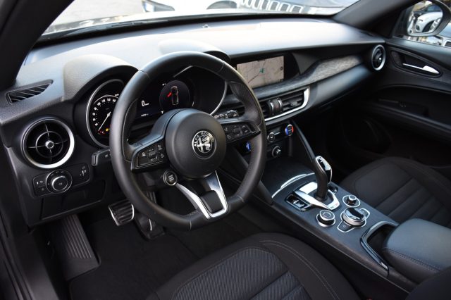 ALFA ROMEO Stelvio usata, con Boardcomputer