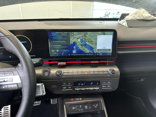 HYUNDAI Kona usata, con Park Distance Control
