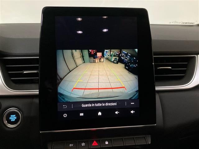 RENAULT Captur usata, con Bracciolo