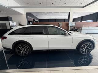 MERCEDES-BENZ E 220 usata, con Autoradio