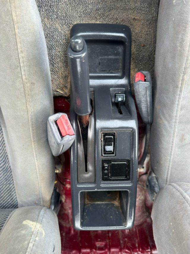 DAIHATSU Feroza usata 10