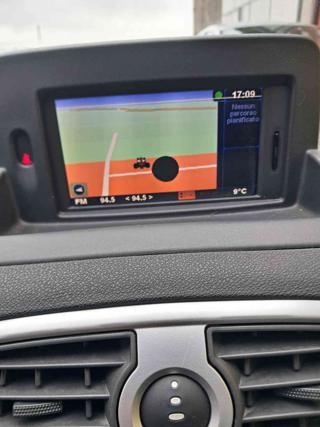 RENAULT Clio usata, con Airbag testa