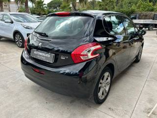 PEUGEOT 208 usata, con Alzacristalli elettrici