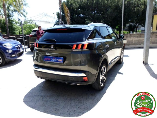 PEUGEOT 3008 usata, con Boardcomputer