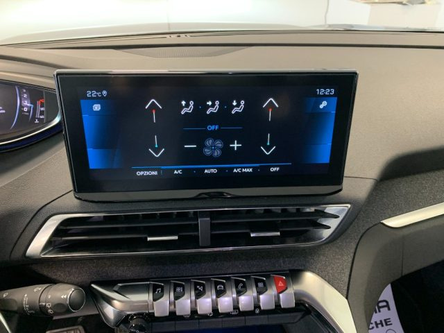 PEUGEOT 3008 usata, con Luci diurne LED