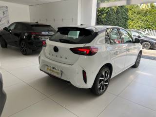 OPEL Corsa usata, con USB