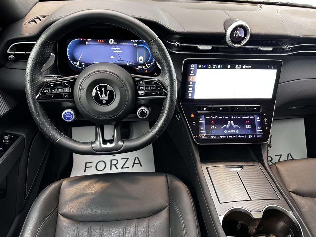 MASERATI Grecale usata, con Volante in pelle