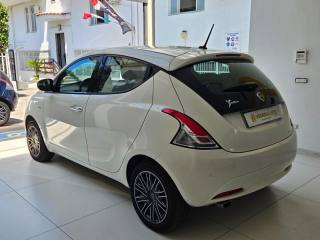 LANCIA Ypsilon usata, con Airbag Passeggero