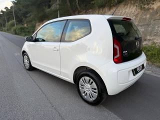 VOLKSWAGEN up! usata, con Alzacristalli elettrici