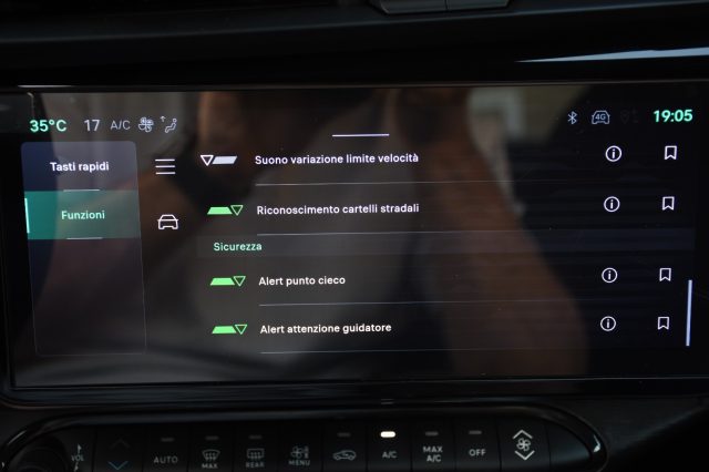 ALFA ROMEO Junior usata, con Bluetooth