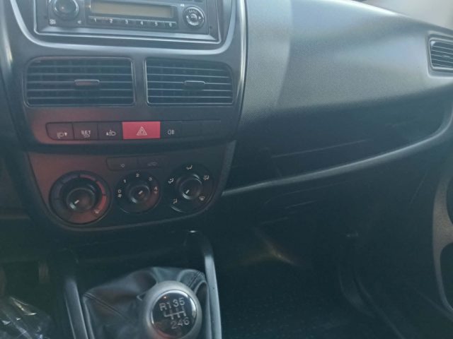 OPEL Combo usata 8