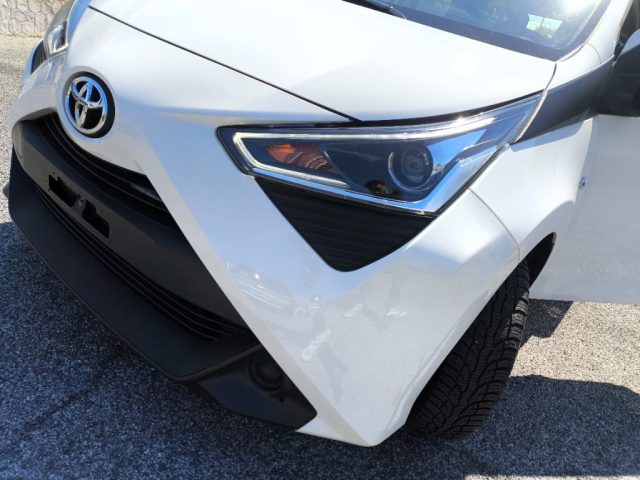 TOYOTA Aygo usata 14