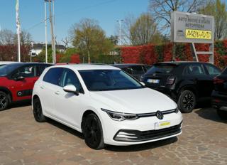 VOLKSWAGEN Golf usata, con Autoradio