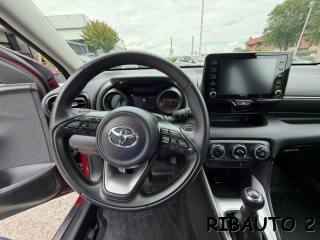 TOYOTA Yaris usata, con Sistema di navigazione
