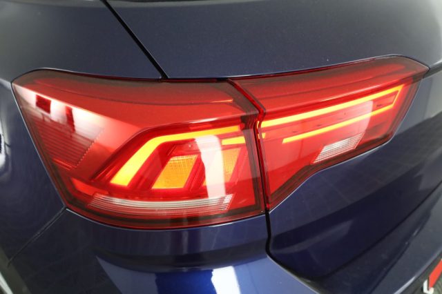 VOLKSWAGEN T-Roc usata 8