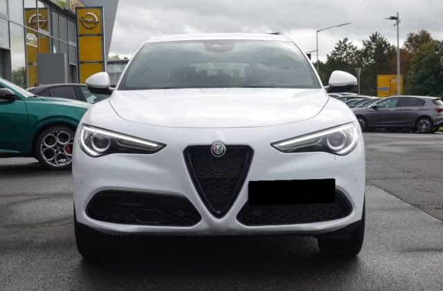 ALFA ROMEO Stelvio usata, con Airbag laterali