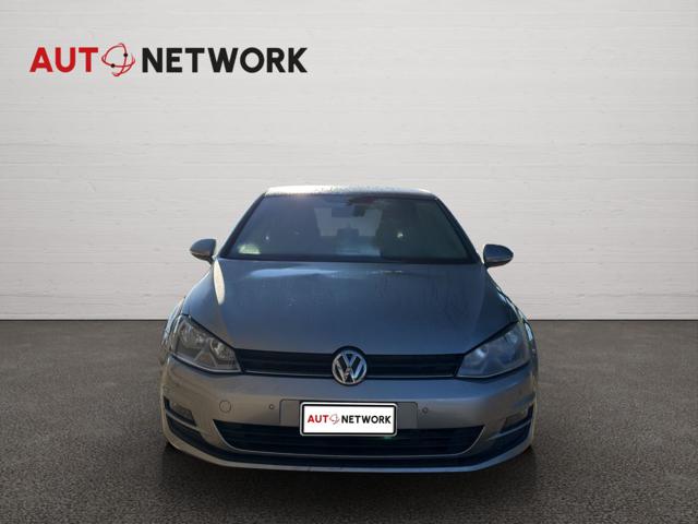VOLKSWAGEN Golf usata, con Autoradio