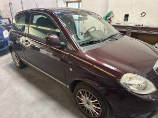 LANCIA Ypsilon usata, con Airbag