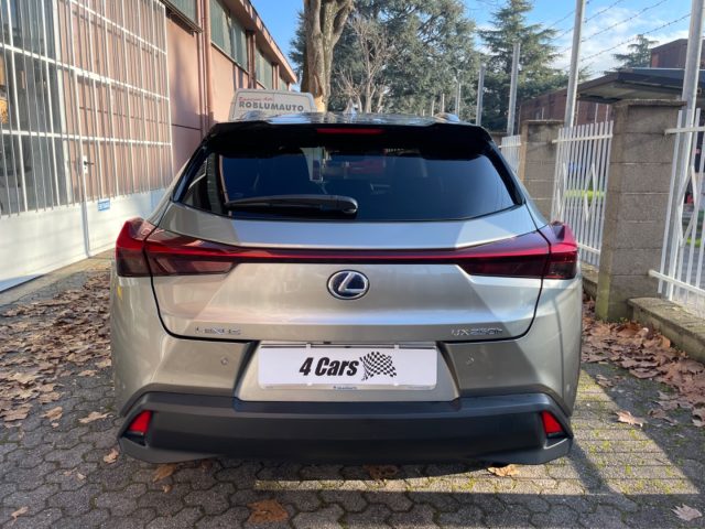 LEXUS UX 250h usata, con Controllo trazione