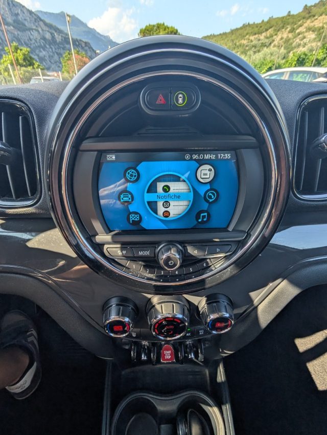 MINI Countryman usata 18
