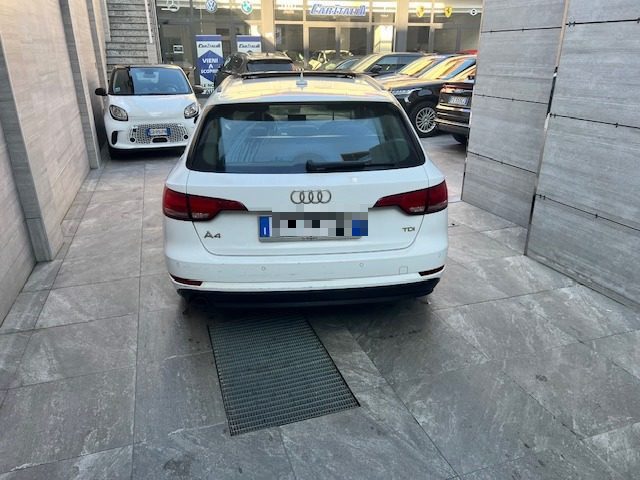AUDI A4 usata, con Alzacristalli elettrici