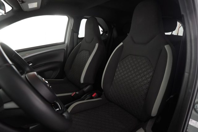 TOYOTA Aygo X usata 1