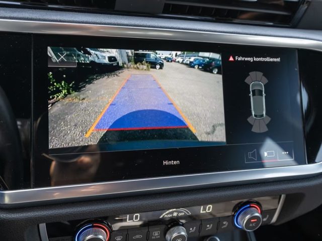 AUDI Q3 usata, con Controllo automatico clima