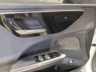 MERCEDES-BENZ C 220 usata, con Portellone posteriore elettrico