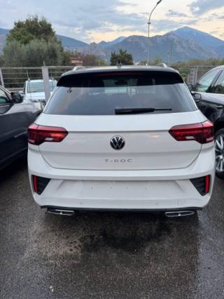 VOLKSWAGEN T-Roc usata, con Autoradio