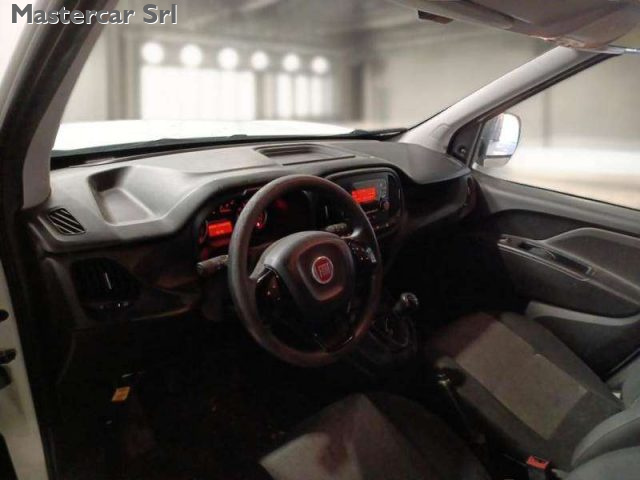 FIAT Doblo usata, con Airbag Passeggero