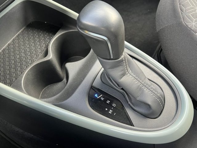 TOYOTA Aygo X usata 22