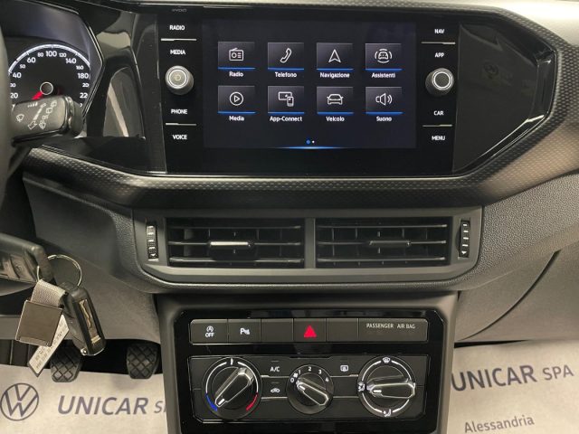 VOLKSWAGEN T-Cross usata, con USB
