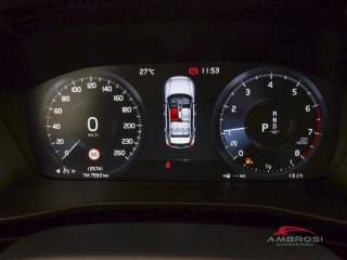 VOLVO XC40 usata 12