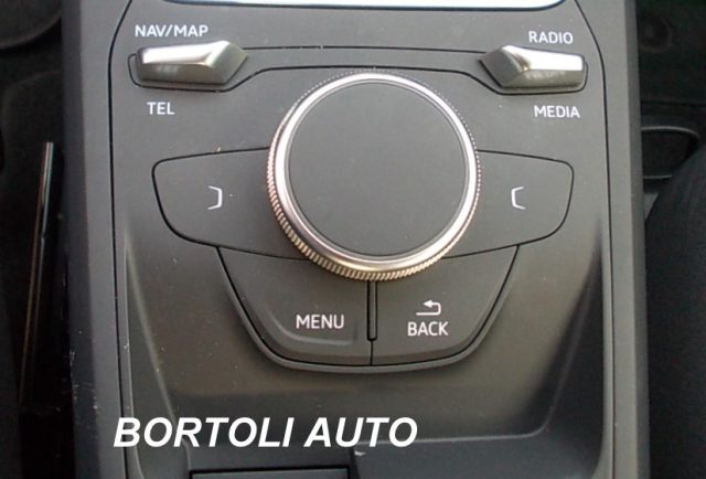 AUDI Q2 usata, con Sensori di parcheggio posteriori