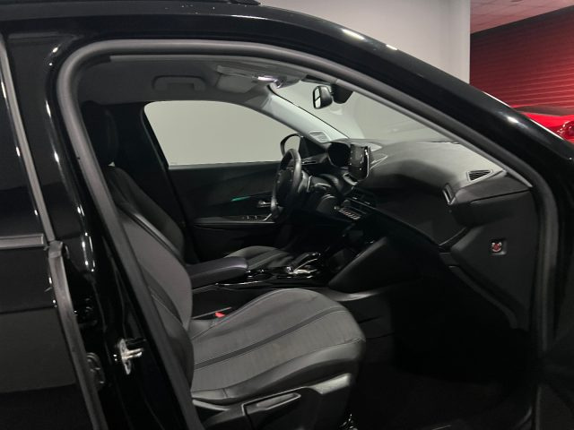 PEUGEOT 2008 usata, con Chiusura centralizzata
