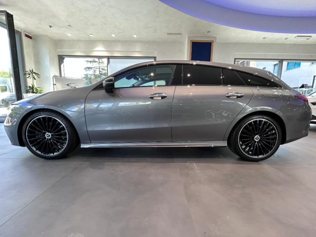 MERCEDES-BENZ CLA 200 usata, con Chiusura centralizzata